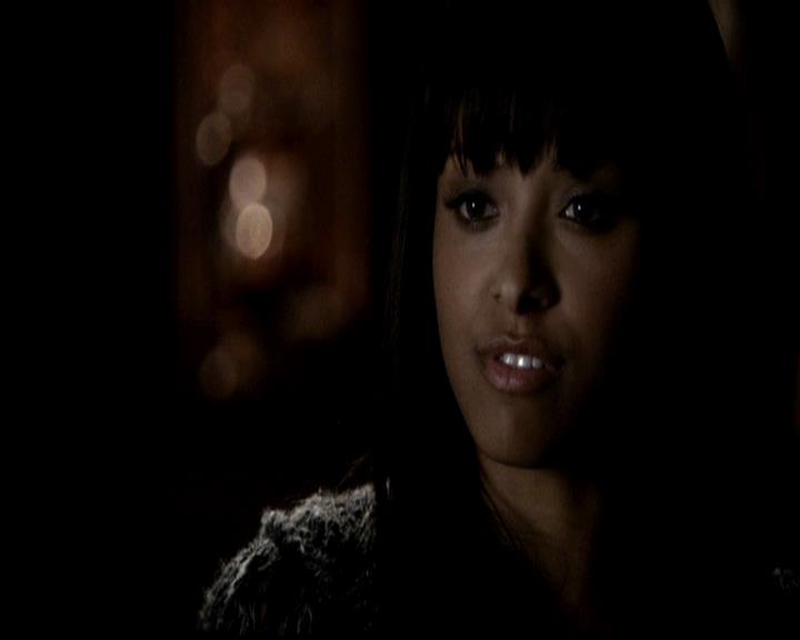 VampireDiariesWorld-dot-org_4x21ShesComeUndone2138.jpg