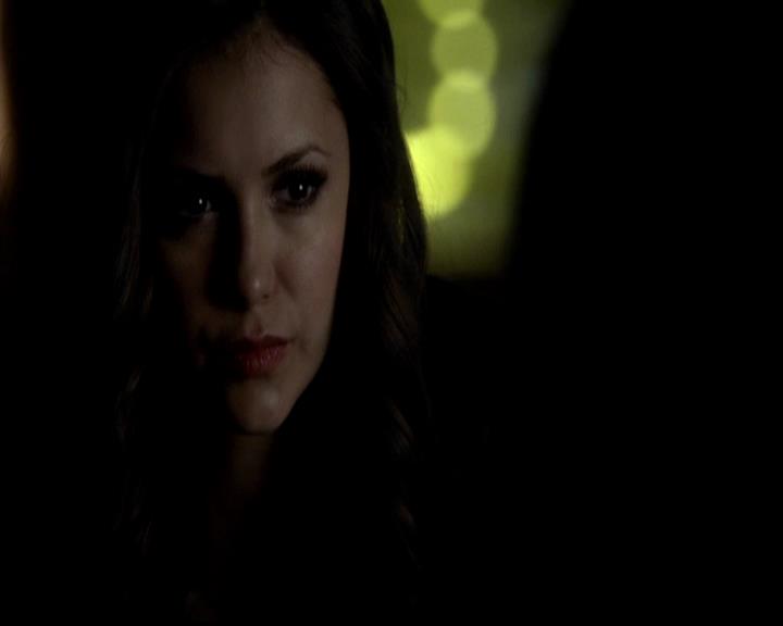 VampireDiariesWorld-dot-org_4x21ShesComeUndone2140.jpg