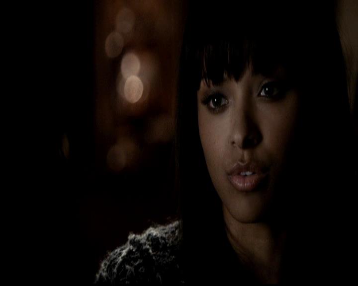 VampireDiariesWorld-dot-org_4x21ShesComeUndone2147.jpg