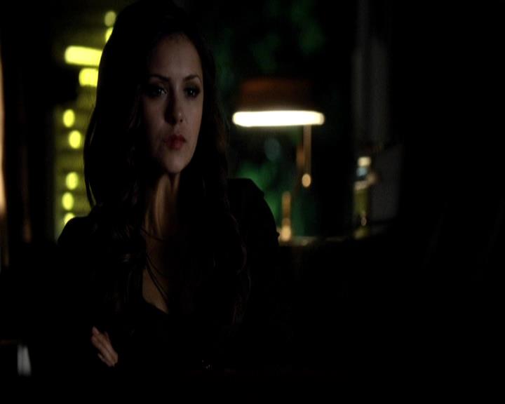 VampireDiariesWorld-dot-org_4x21ShesComeUndone2155.jpg