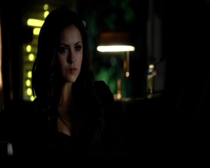 VampireDiariesWorld-dot-org_4x21ShesComeUndone2156.jpg