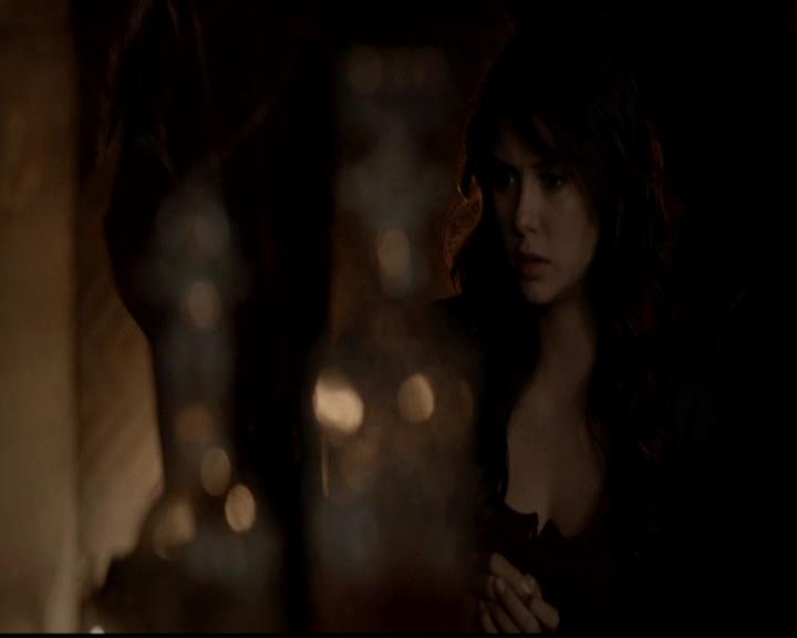 VampireDiariesWorld-dot-org_4x21ShesComeUndone2166.jpg