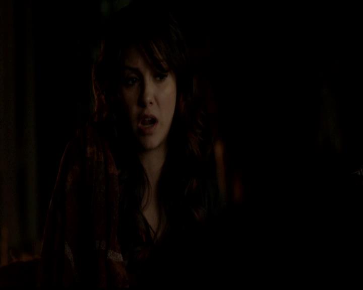 VampireDiariesWorld-dot-org_4x21ShesComeUndone2187.jpg