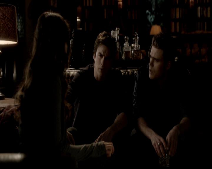 VampireDiariesWorld-dot-org_4x21ShesComeUndone2216.jpg