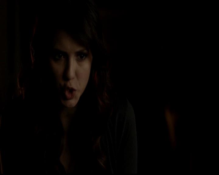 VampireDiariesWorld-dot-org_4x21ShesComeUndone2221.jpg