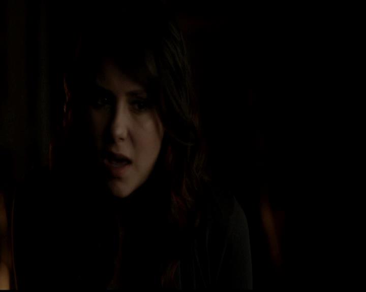 VampireDiariesWorld-dot-org_4x21ShesComeUndone2226.jpg