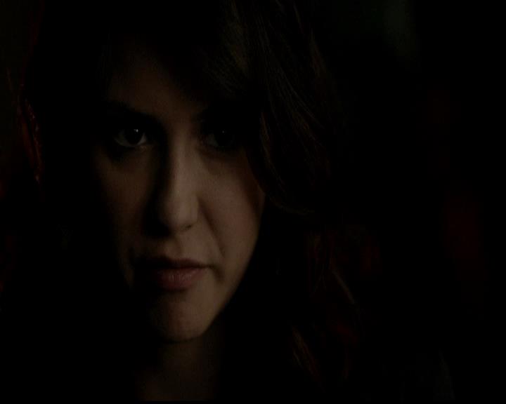 VampireDiariesWorld-dot-org_4x21ShesComeUndone2240.jpg