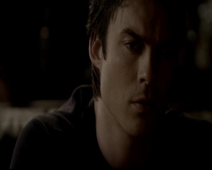 VampireDiariesWorld-dot-org_4x21ShesComeUndone2241.jpg