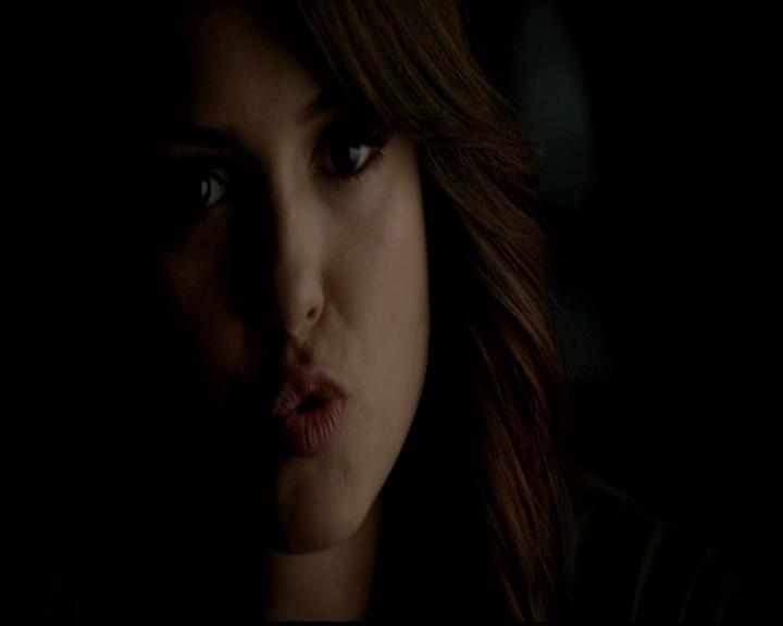 VampireDiariesWorld-dot-org_4x21ShesComeUndone2243.jpg