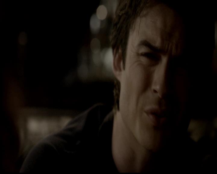 VampireDiariesWorld-dot-org_4x21ShesComeUndone2250.jpg