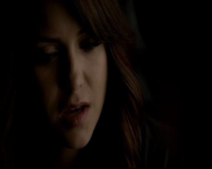 VampireDiariesWorld-dot-org_4x21ShesComeUndone2257.jpg