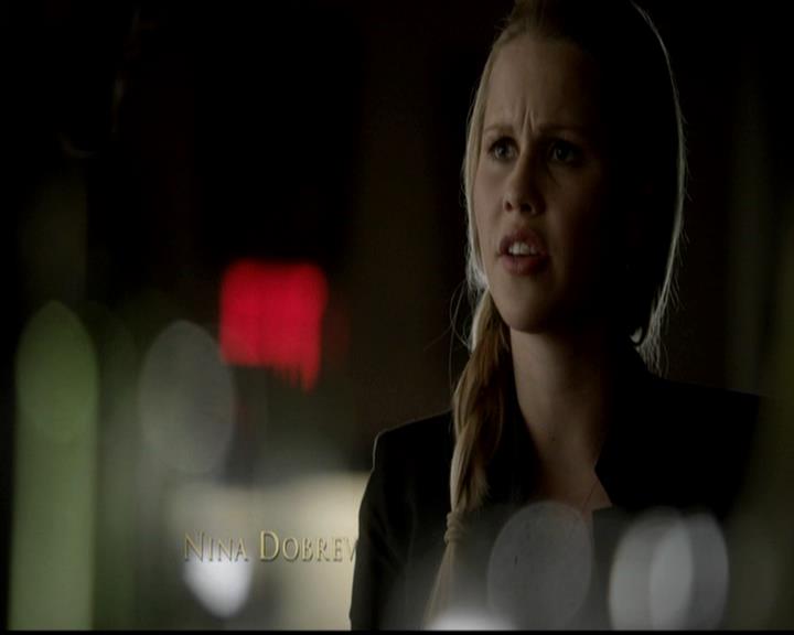 VampireDiariesWorld-dot-org_4x22TheWalkingDead0084.jpg