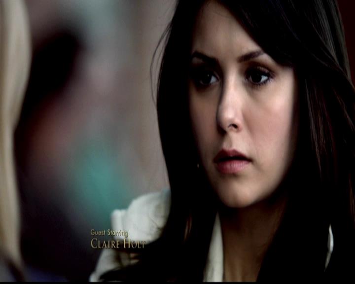 VampireDiariesWorld-dot-org_4x22TheWalkingDead0144.jpg