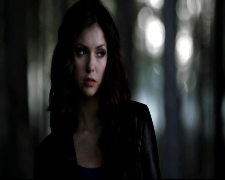 VampireDiariesWorld-dot-org_4x22TheWalkingDead0181.jpg