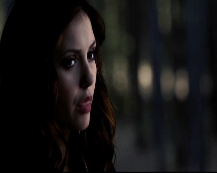 VampireDiariesWorld-dot-org_4x22TheWalkingDead0185.jpg
