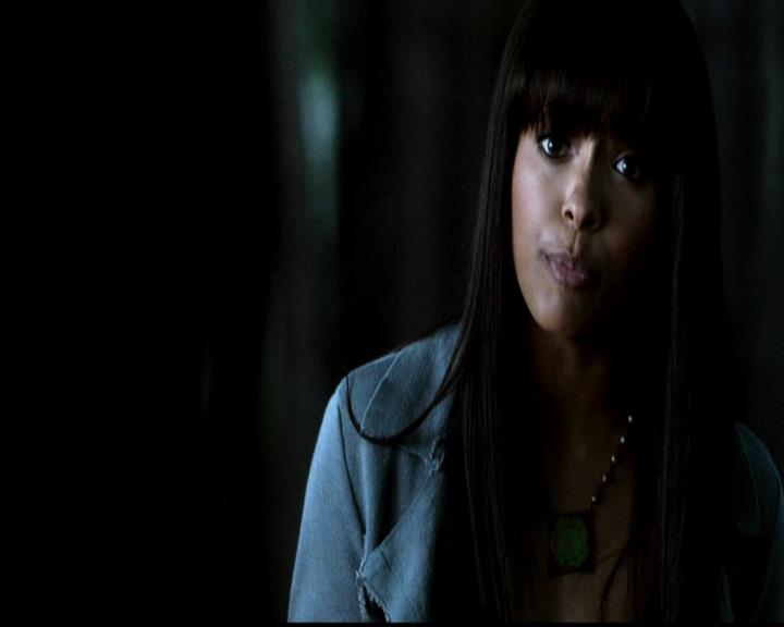VampireDiariesWorld-dot-org_4x22TheWalkingDead0194.jpg