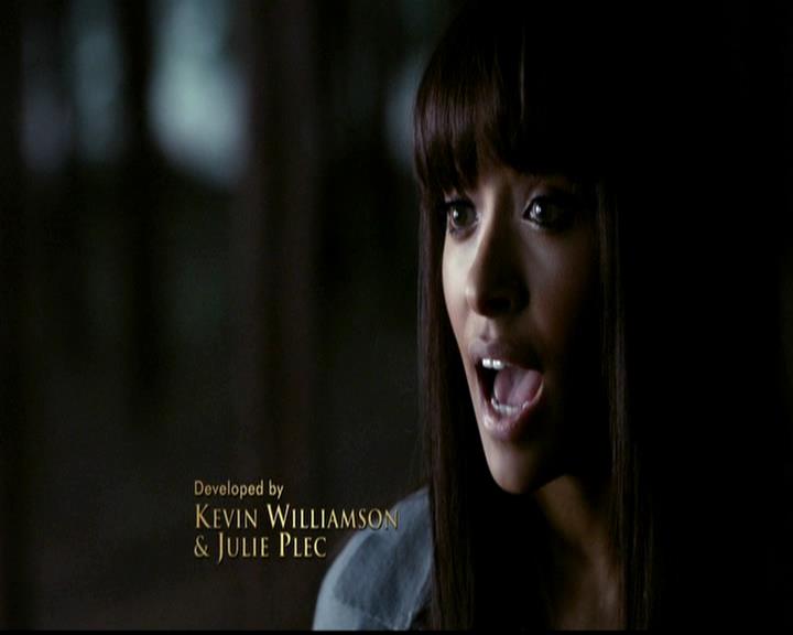 VampireDiariesWorld-dot-org_4x22TheWalkingDead0212.jpg