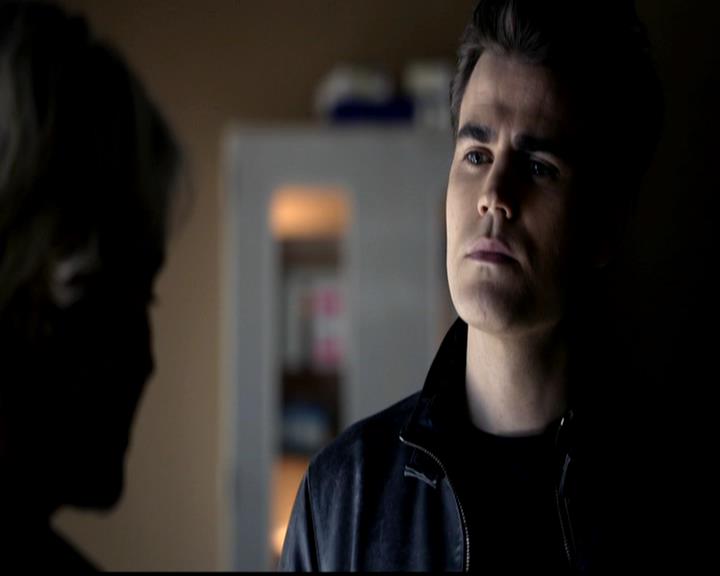 VampireDiariesWorld-dot-org_4x22TheWalkingDead0280.jpg