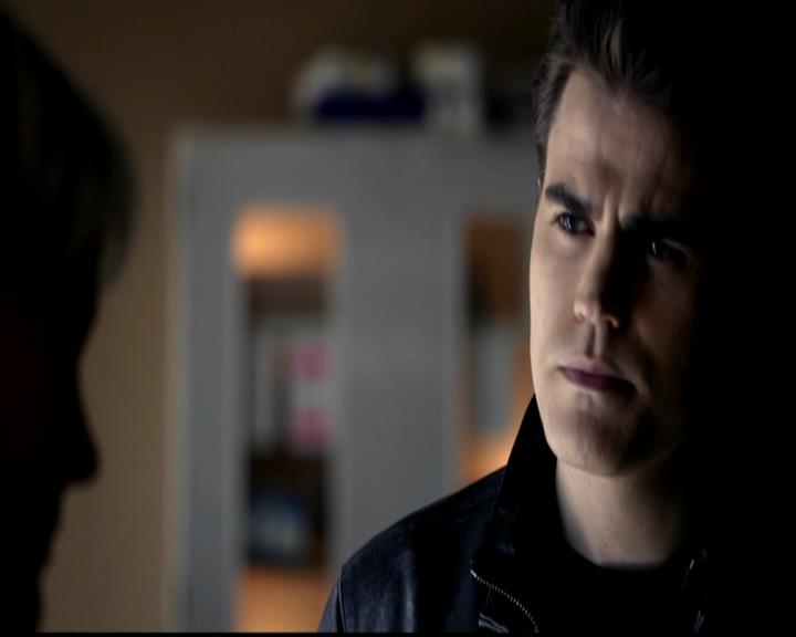 VampireDiariesWorld-dot-org_4x22TheWalkingDead0284.jpg