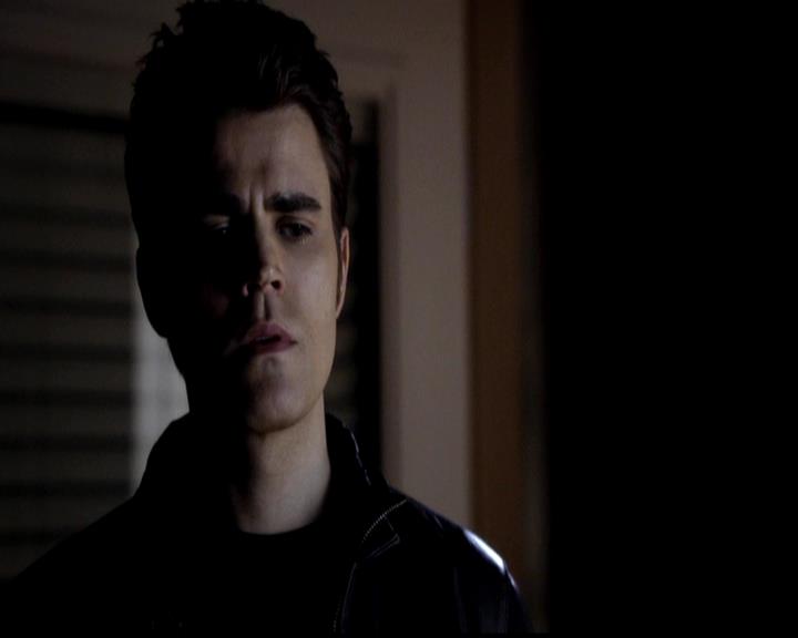 VampireDiariesWorld-dot-org_4x22TheWalkingDead0308.jpg