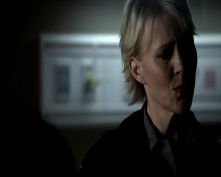 VampireDiariesWorld-dot-org_4x22TheWalkingDead0337.jpg