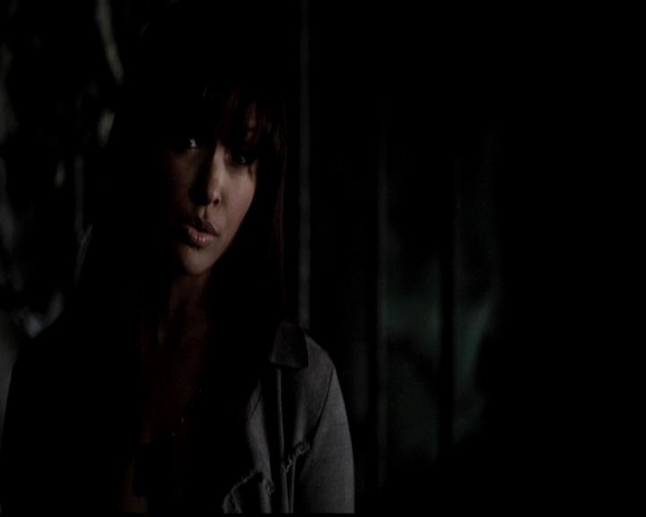 VampireDiariesWorld-dot-org_4x22TheWalkingDead0372.jpg