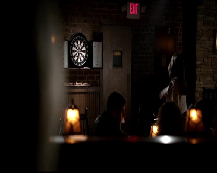 VampireDiariesWorld-dot-org_4x22TheWalkingDead0412.jpg