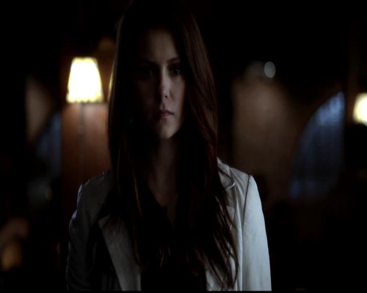 VampireDiariesWorld-dot-org_4x22TheWalkingDead0439.jpg