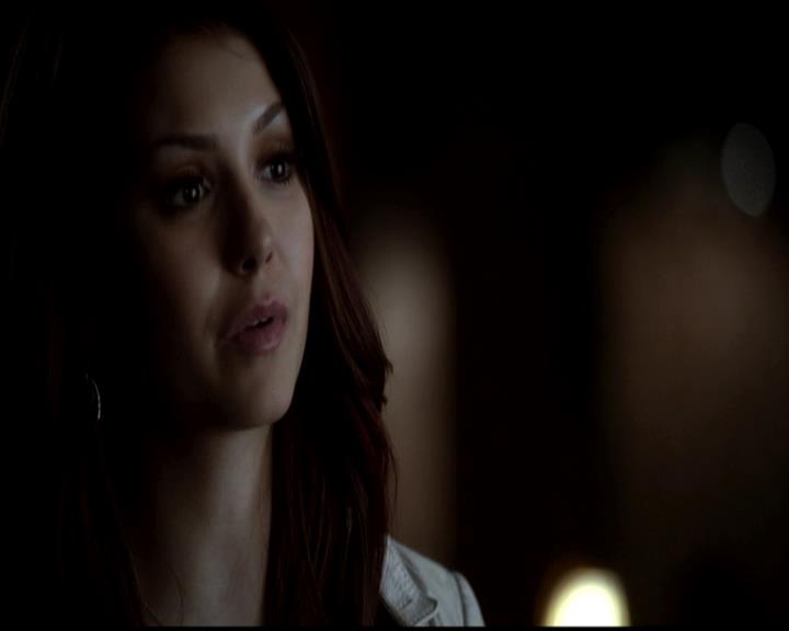 VampireDiariesWorld-dot-org_4x22TheWalkingDead0444.jpg