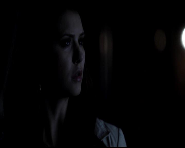 VampireDiariesWorld-dot-org_4x22TheWalkingDead0492.jpg