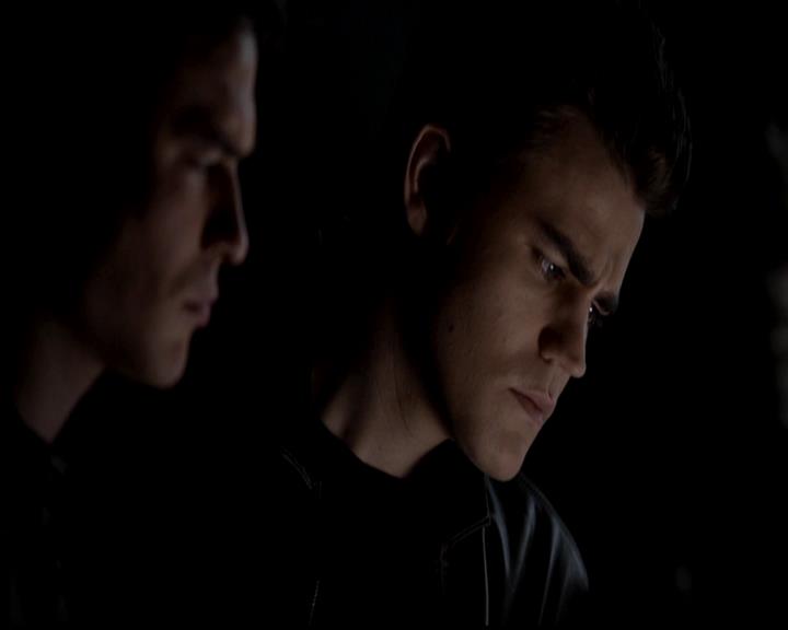 VampireDiariesWorld-dot-org_4x22TheWalkingDead0538.jpg VampireDiariesWorld-dot-org_4x22TheWalkingDead0538.jpg