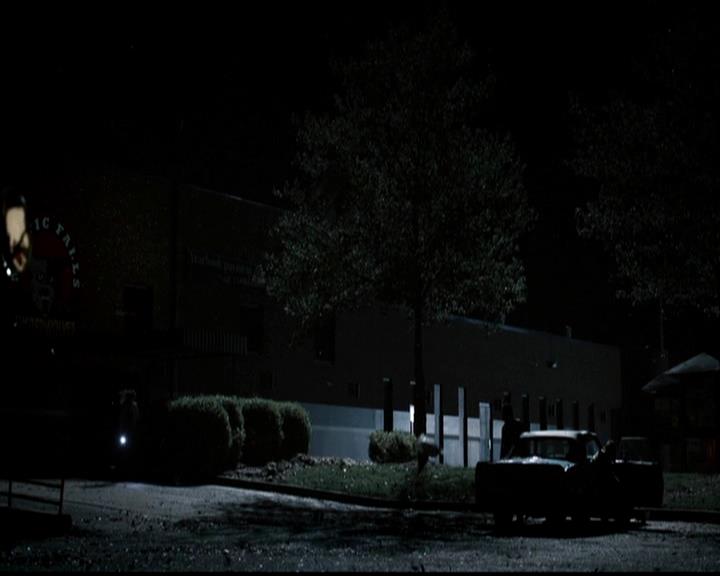 VampireDiariesWorld-dot-org_4x22TheWalkingDead0576.jpg