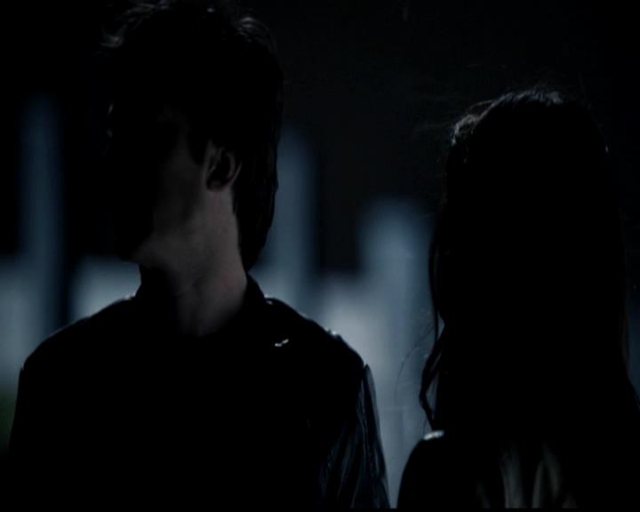VampireDiariesWorld-dot-org_4x22TheWalkingDead0597.jpg