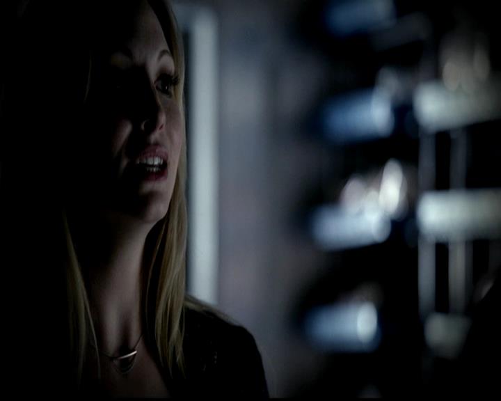 VampireDiariesWorld-dot-org_4x22TheWalkingDead0676.jpg