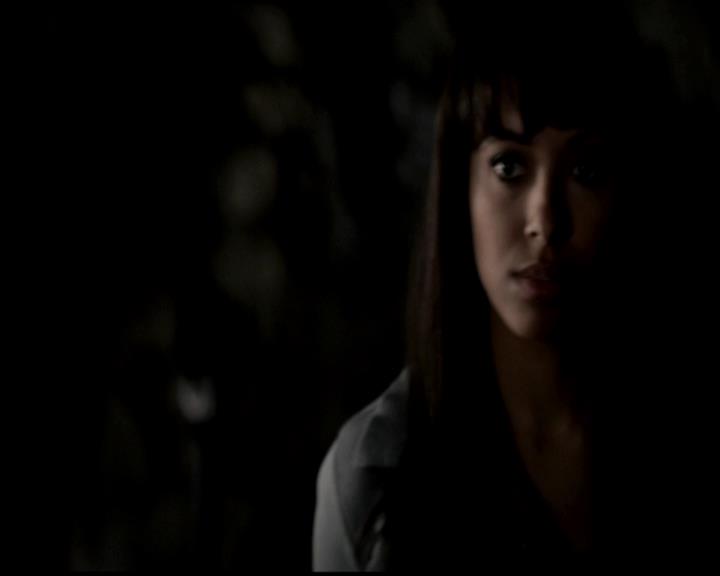 VampireDiariesWorld-dot-org_4x22TheWalkingDead0709.jpg