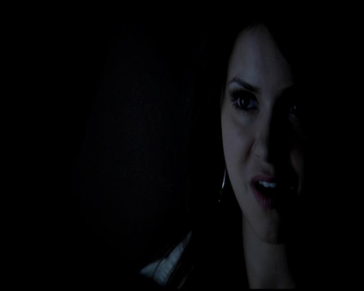 VampireDiariesWorld-dot-org_4x22TheWalkingDead0748.jpg
