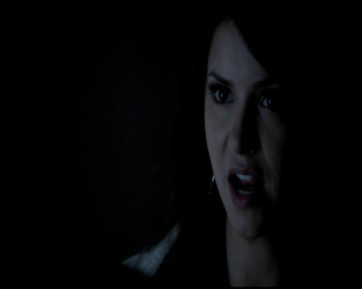 VampireDiariesWorld-dot-org_4x22TheWalkingDead0753.jpg