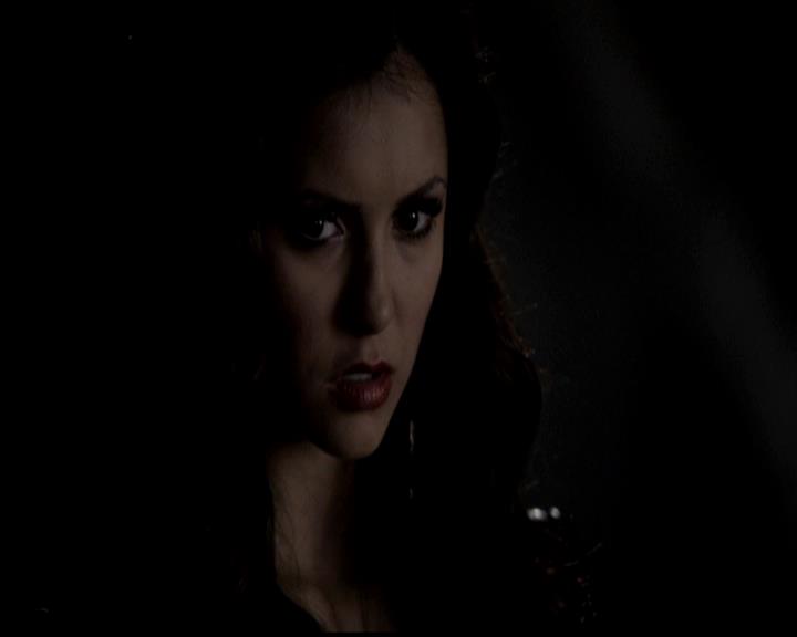 VampireDiariesWorld-dot-org_4x22TheWalkingDead0793.jpg