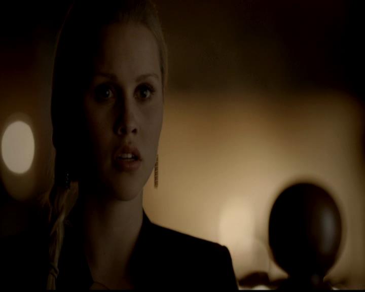 VampireDiariesWorld-dot-org_4x22TheWalkingDead0964.jpg