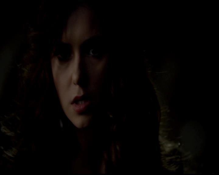 VampireDiariesWorld-dot-org_4x22TheWalkingDead1059.jpg