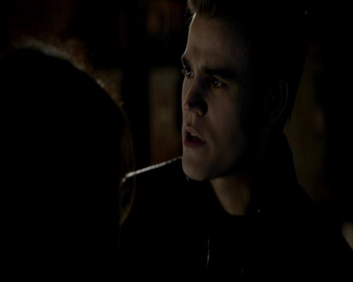 VampireDiariesWorld-dot-org_4x22TheWalkingDead1297.jpg