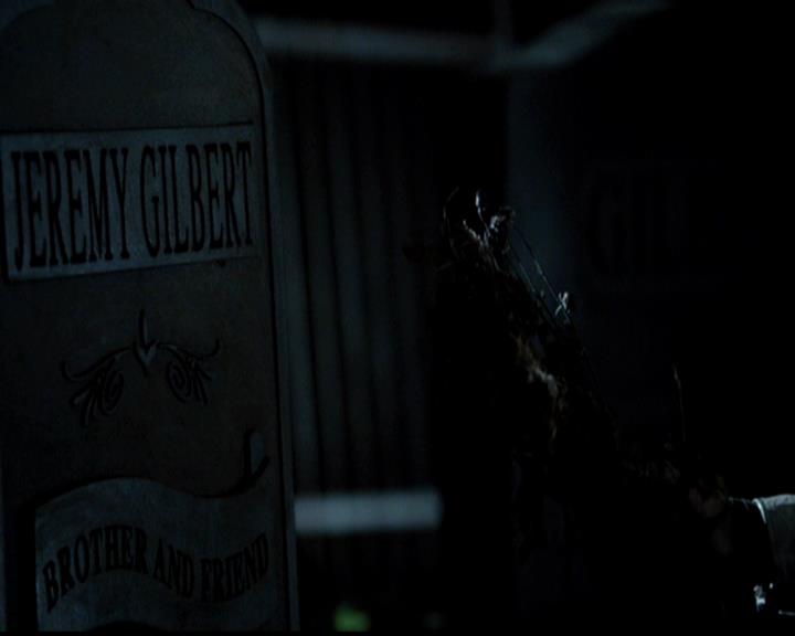 VampireDiariesWorld-dot-org_4x22TheWalkingDead1521.jpg