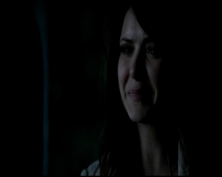 VampireDiariesWorld-dot-org_4x22TheWalkingDead1561.jpg