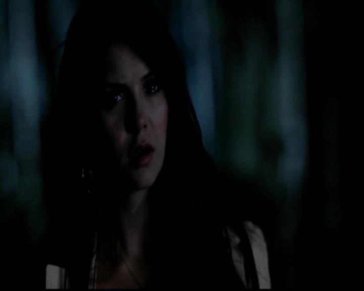 VampireDiariesWorld-dot-org_4x22TheWalkingDead1584.jpg