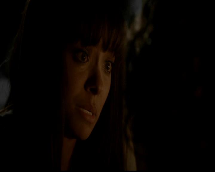 VampireDiariesWorld-dot-org_4x22TheWalkingDead1654.jpg VampireDiariesWorld-dot-org_4x22TheWalkingDead1654.jpg