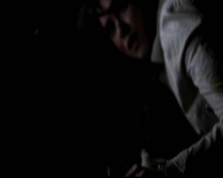 VampireDiariesWorld-dot-org_4x22TheWalkingDead1845.jpg VampireDiariesWorld-dot-org_4x22TheWalkingDead1845.jpg