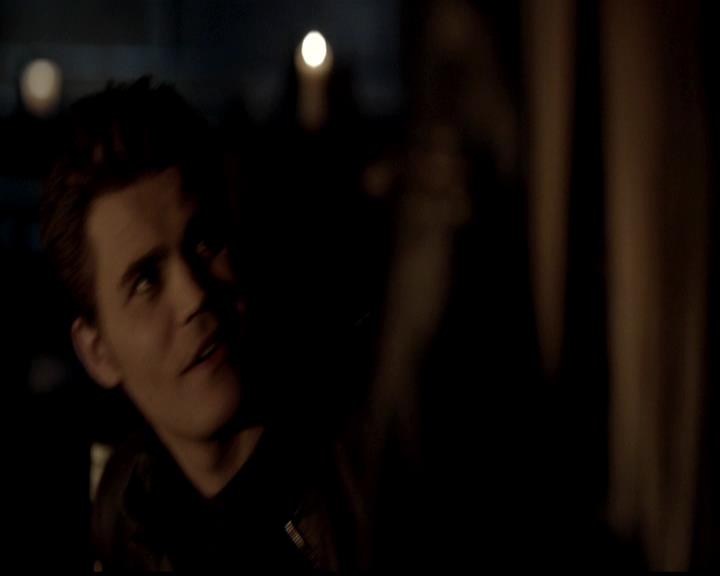 VampireDiariesWorld-dot-org_4x22TheWalkingDead2017.jpg