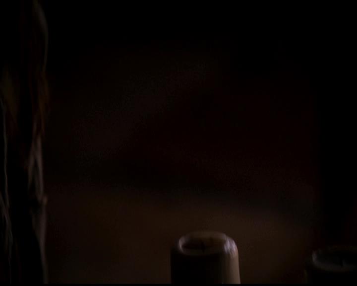 VampireDiariesWorld-dot-org_4x22TheWalkingDead2121.jpg