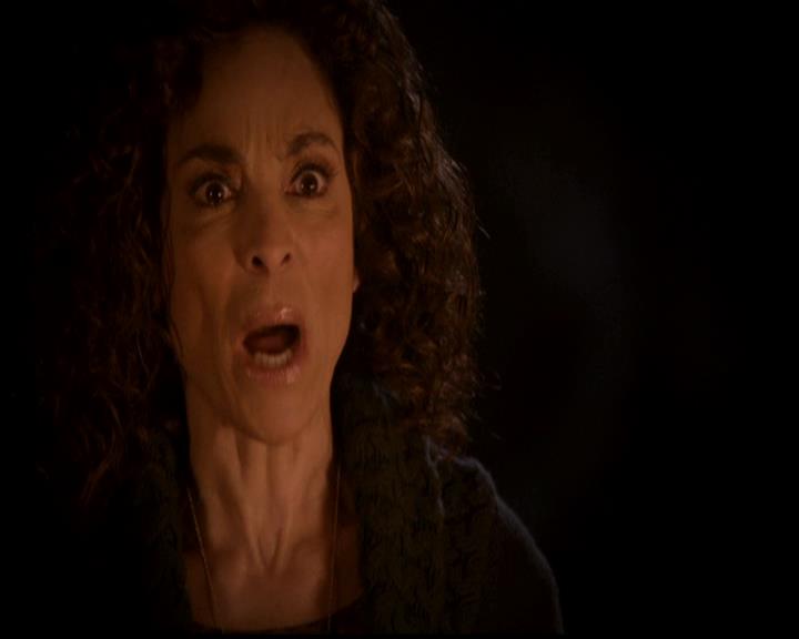 VampireDiariesWorld-dot-org_4x22TheWalkingDead2151.jpg VampireDiariesWorld-dot-org_4x22TheWalkingDead2151.jpg