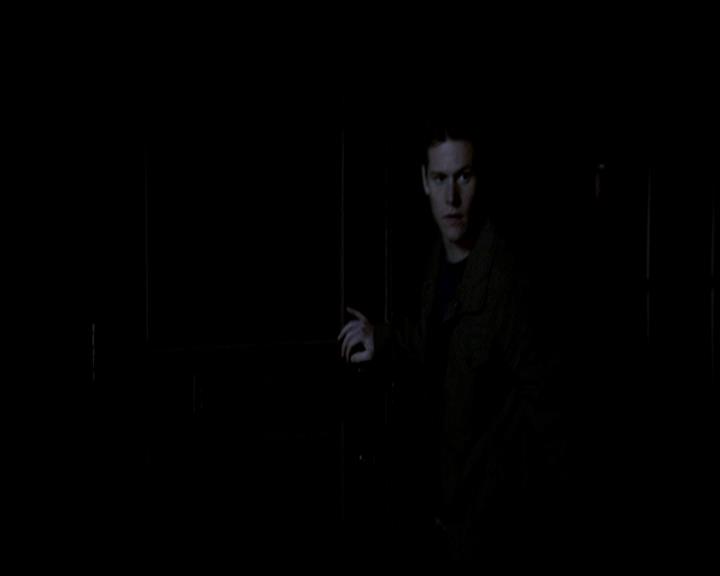 VampireDiariesWorld-dot-org_4x22TheWalkingDead2184.jpg